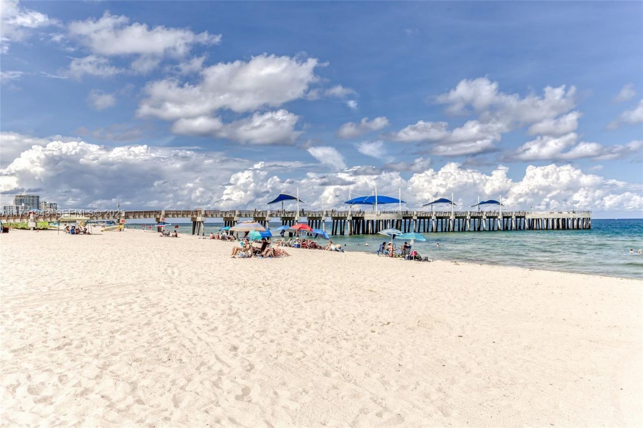 3261 Oleander Way, Lauderdale by the Sea, FL 33062 Photo