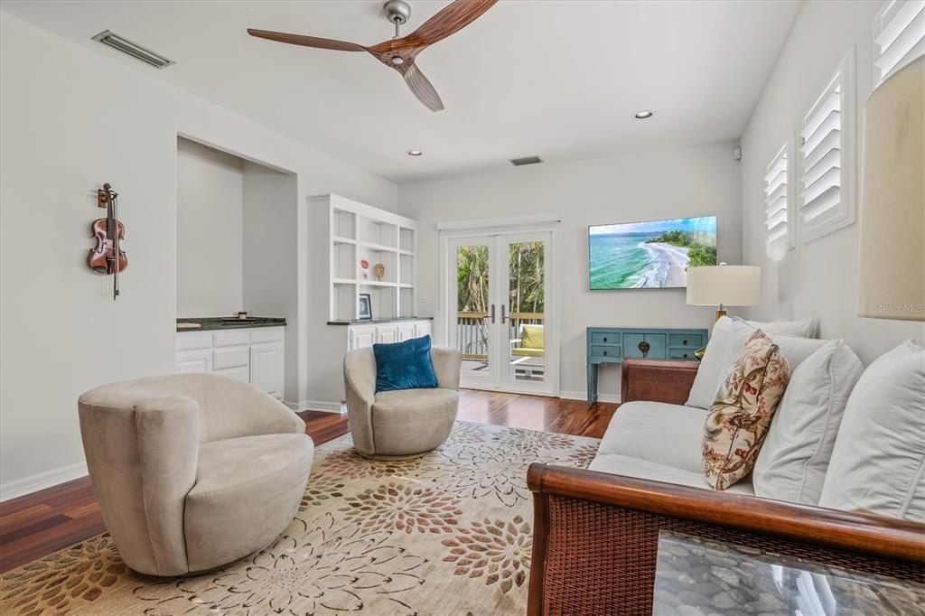 4117 Roberts Point Circle, Sarasota, FL 34242 Photo