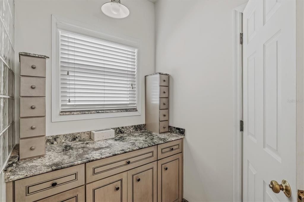 4117 Roberts Point Circle, Sarasota, FL 34242 Photo