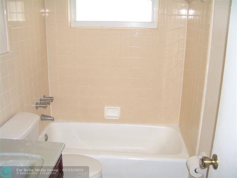 2737 NE 28th Street, Unit 7W, Lighthouse Point, FL 33064 Photo