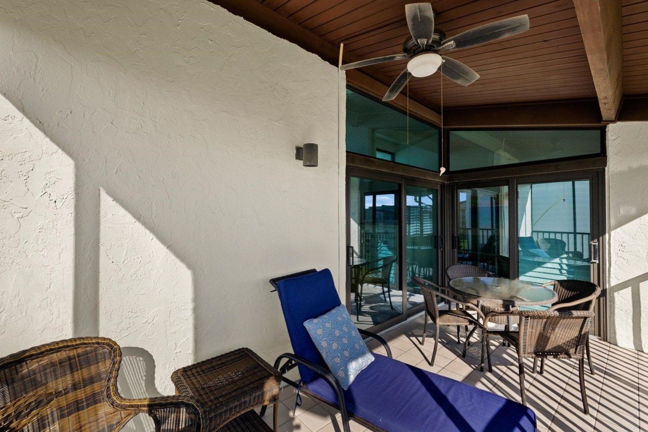 979 E Gulf Dr, Unit C303, Sanibel, FL 33957 Photo