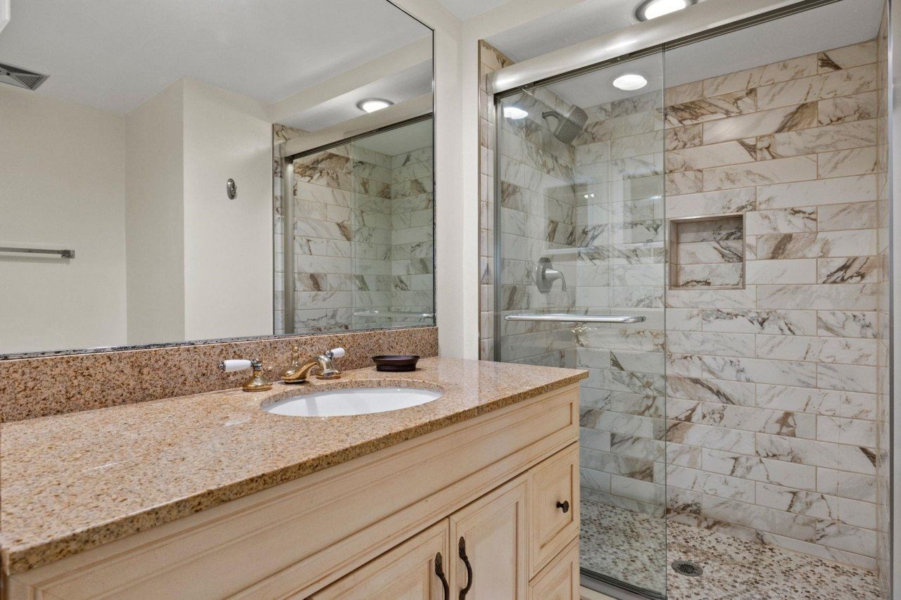 979 E Gulf Dr, Unit C303, Sanibel, FL 33957 Photo