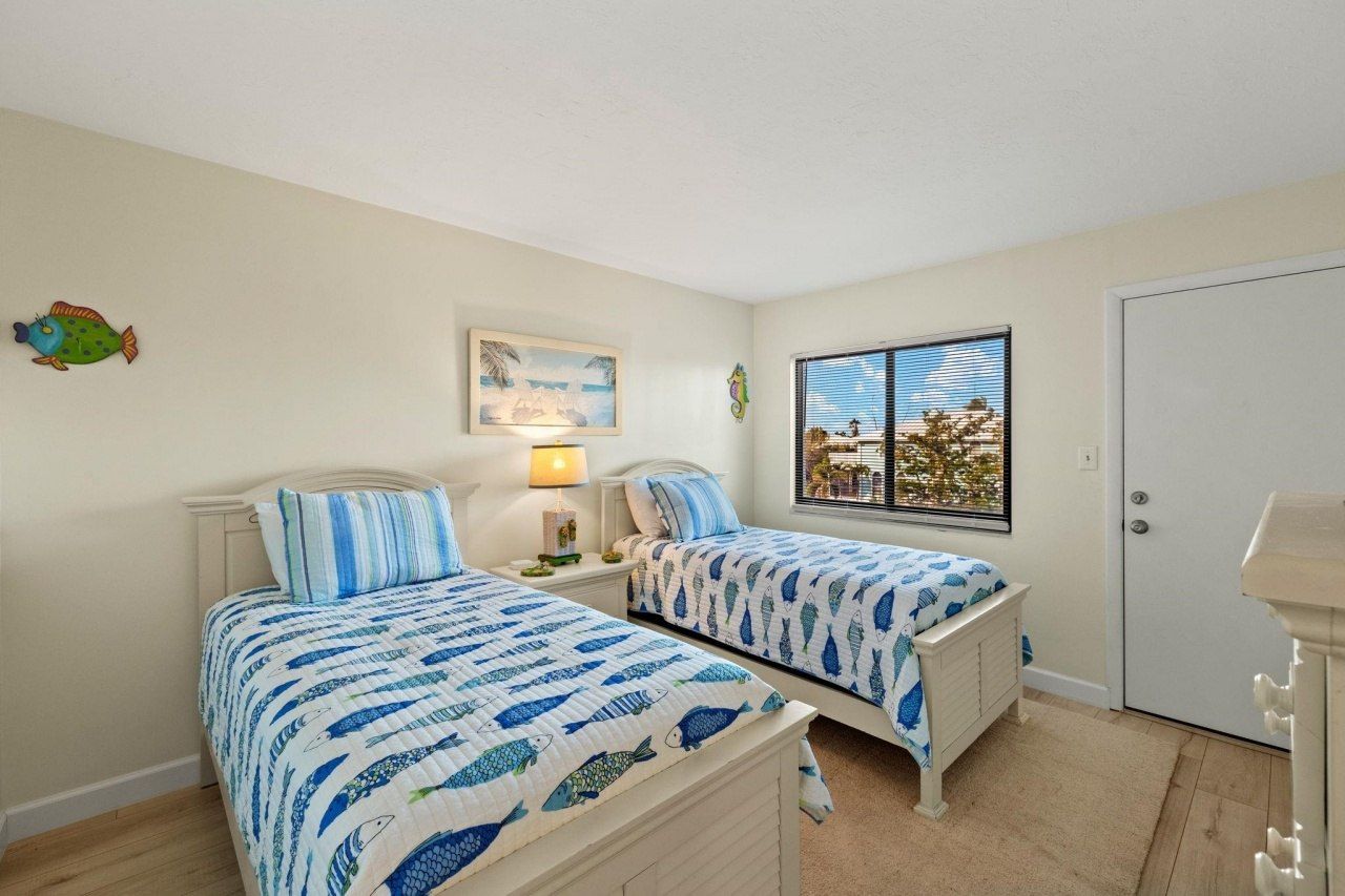 979 E Gulf Dr, Unit C303, Sanibel, FL 33957 Photo