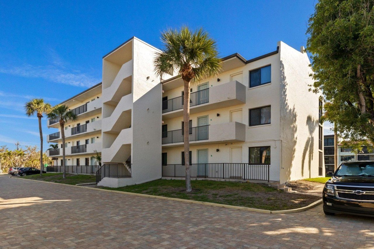 979 E Gulf Dr, Unit C303, Sanibel, FL 33957 Photo