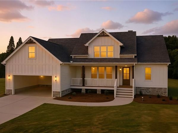 104 Bob White Drive, Calhoun, GA 30701
