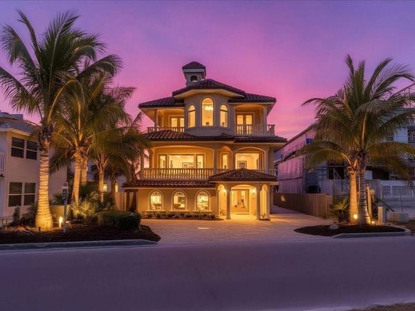 1304 CASEY KEY ROAD, NOKOMIS, FL 34275