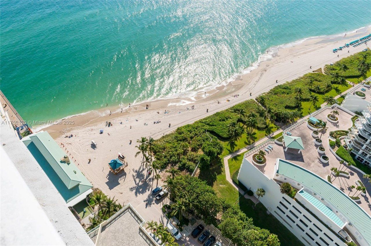 16699 Collins Ave, Unit 3010, Sunny Isles Beach, FL 33160 Photo