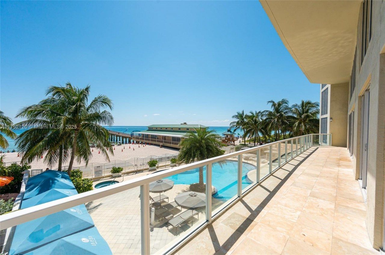 16699 Collins Ave, Unit 3010, Sunny Isles Beach, FL 33160 Photo