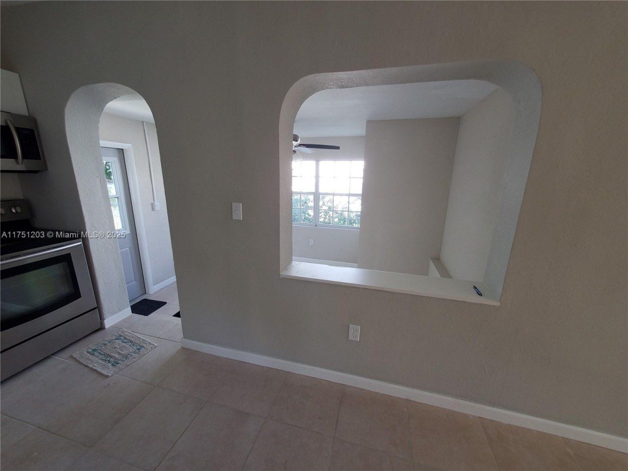 70 NW 33rd St, Miami, FL 33127 Photo