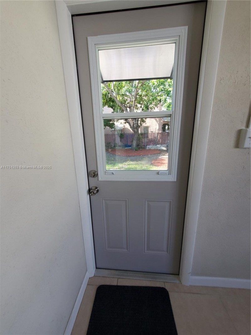 70 NW 33rd St, Miami, FL 33127 Photo