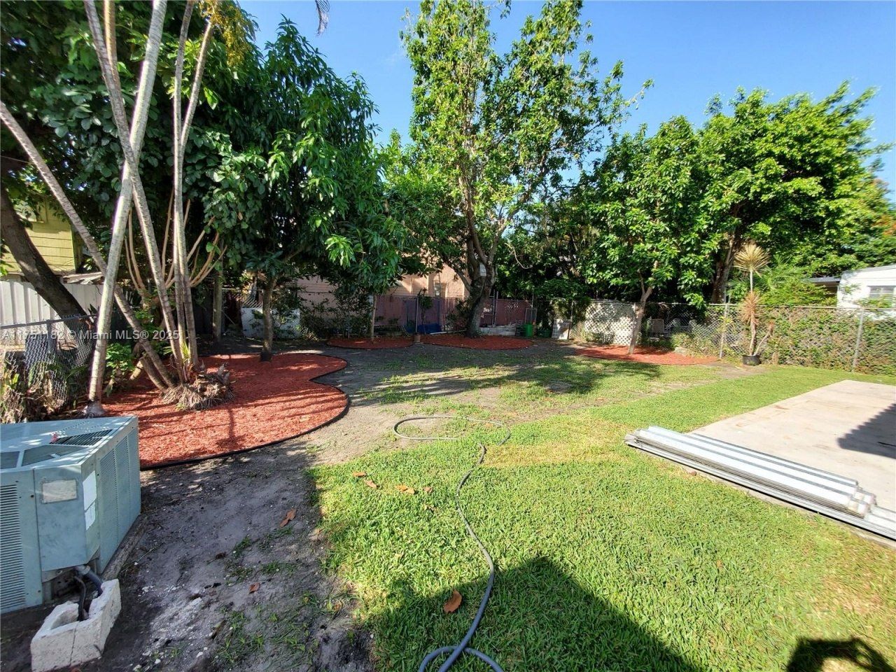 70 NW 33rd St, Miami, FL 33127 Photo