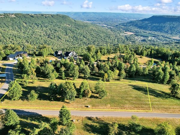 135 Sunset Circle, Jasper, TN 37347