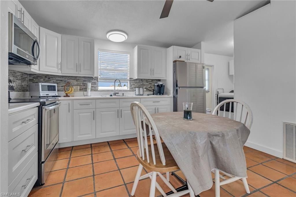 228 Mamie St, Chokoloskee, FL 34138 Photo