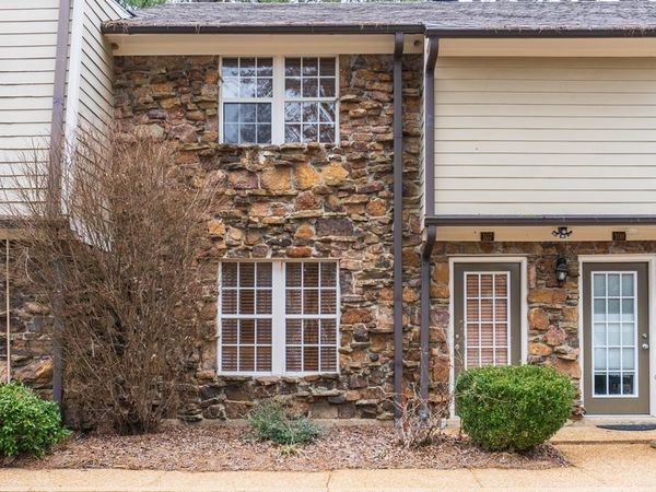 107 Park Lane, Oxford, MS 38655