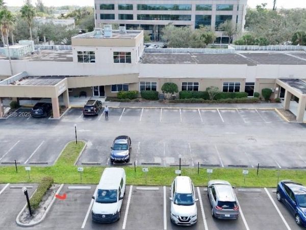 12731 New Brittany Blvd, Fort Myers, FL 33907