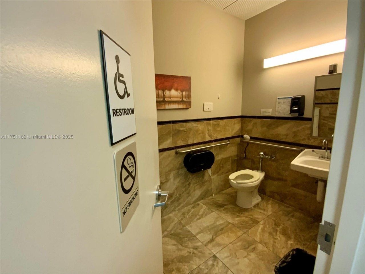 12731 New Brittany Blvd, Fort Myers, FL 33907 Photo