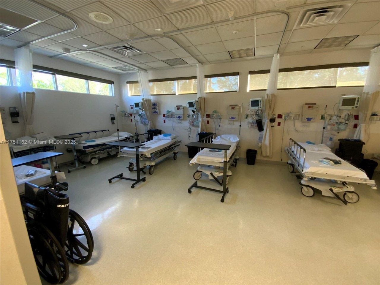 12731 New Brittany Blvd, Fort Myers, FL 33907 Photo