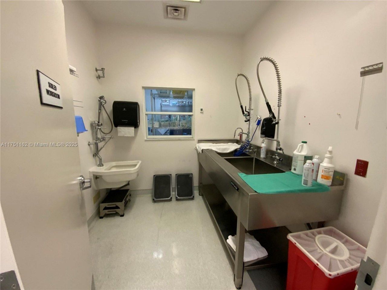 12731 New Brittany Blvd, Fort Myers, FL 33907 Photo