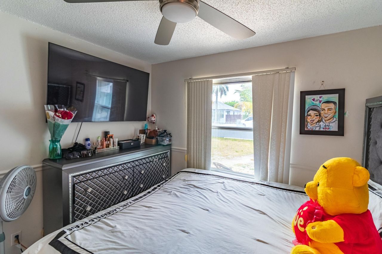 513 El Vedado, West Palm Beach, FL 33405 Photo