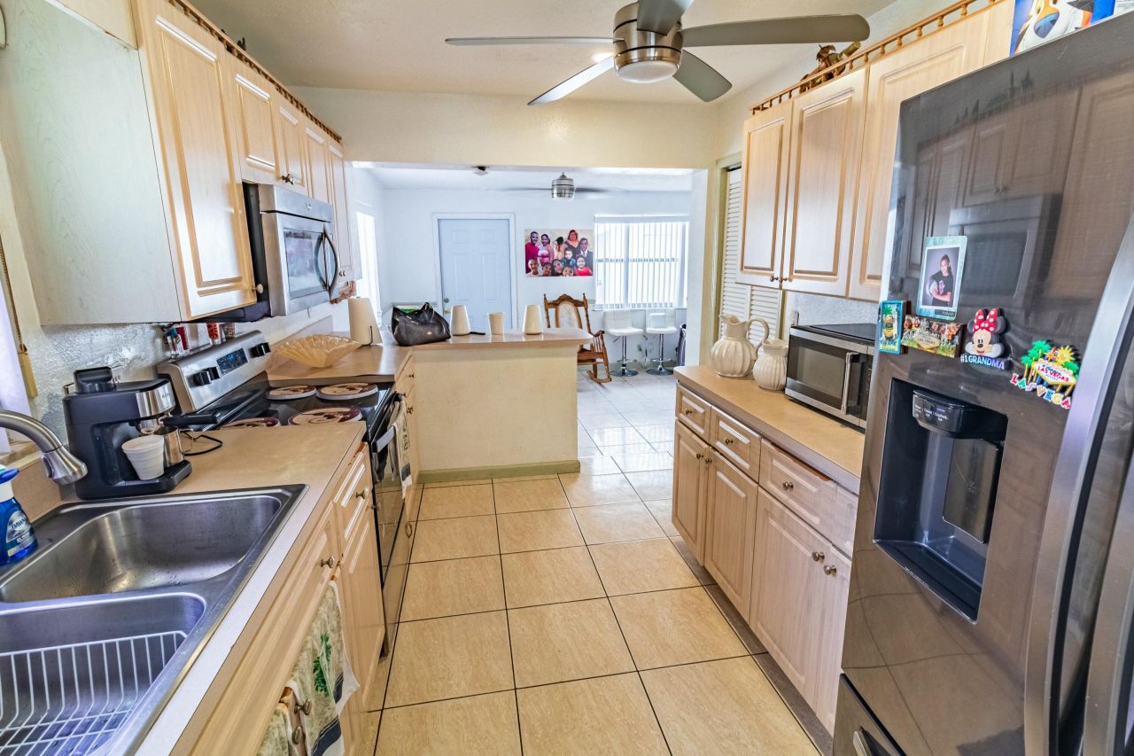 513 El Vedado, West Palm Beach, FL 33405 Photo