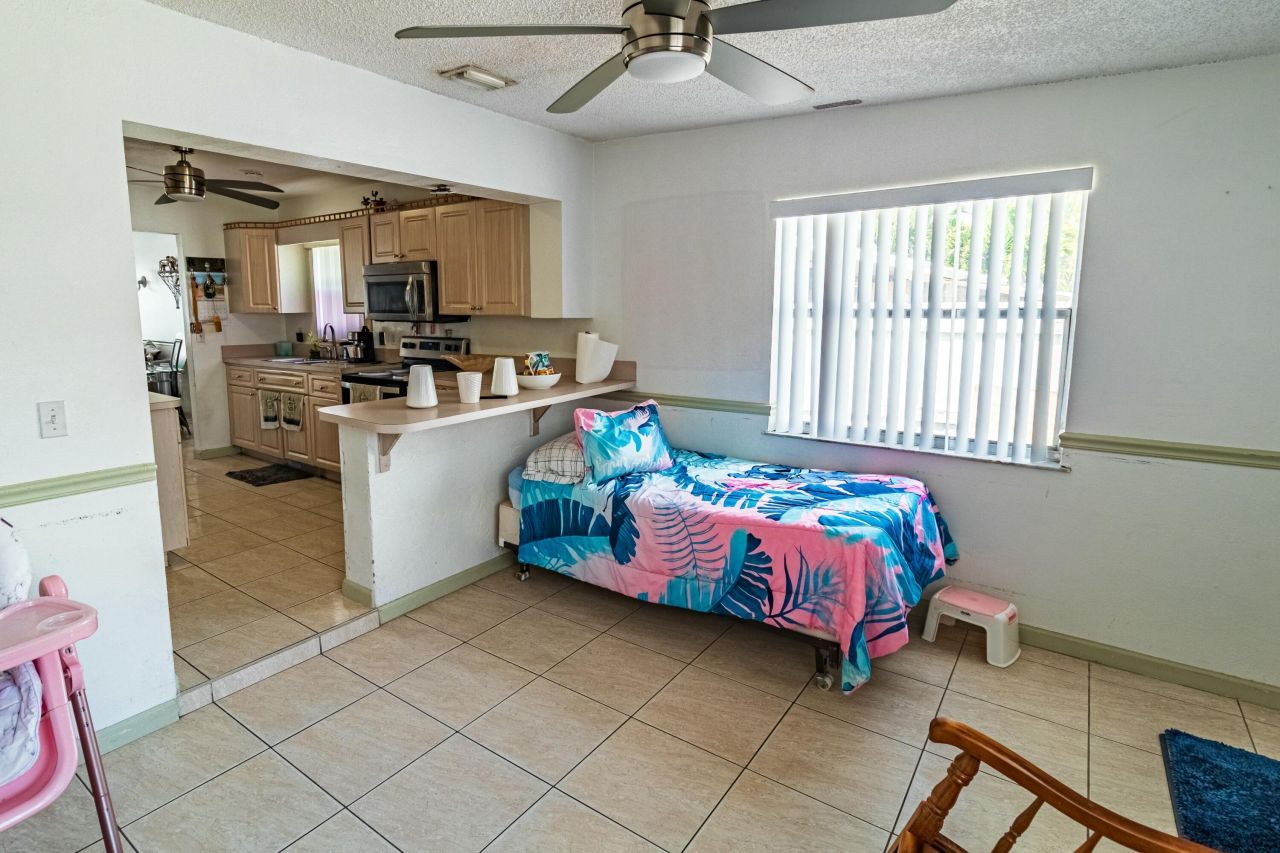 513 El Vedado, West Palm Beach, FL 33405 Photo