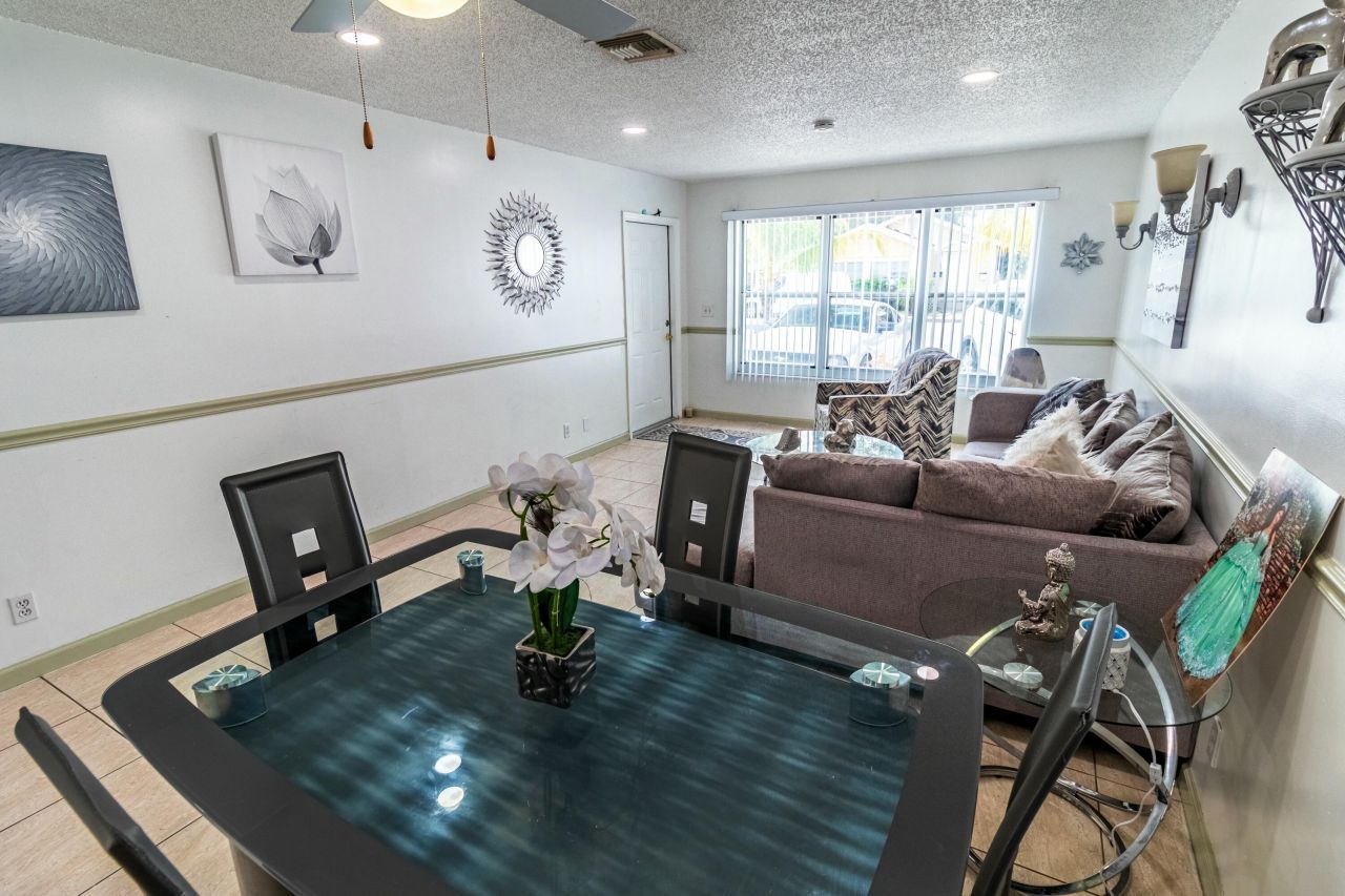 513 El Vedado, West Palm Beach, FL 33405 Photo