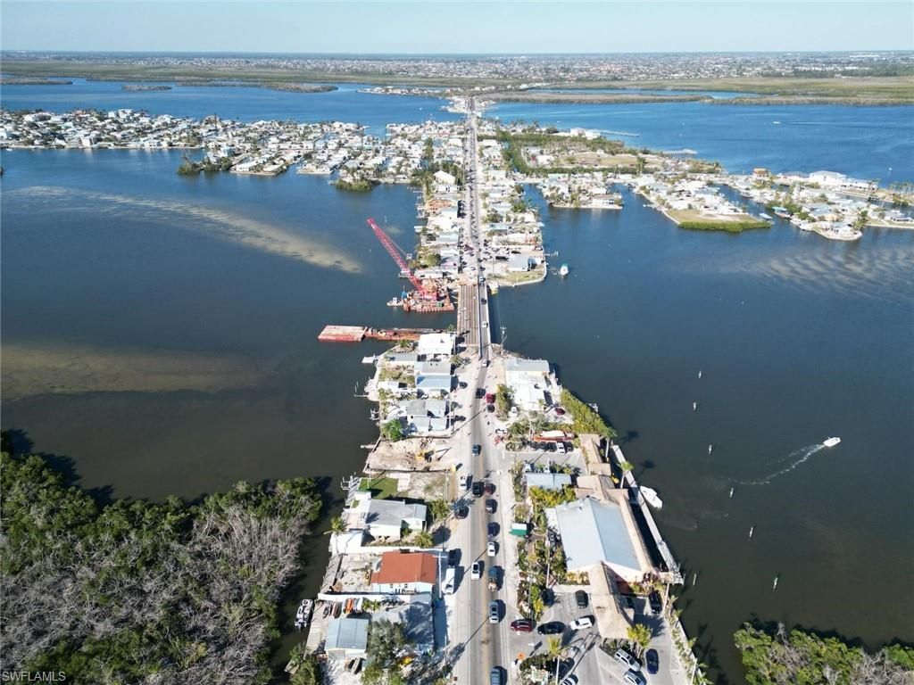 4874 Pine Island Rd Nw, Matlacha, FL 33993 Photo