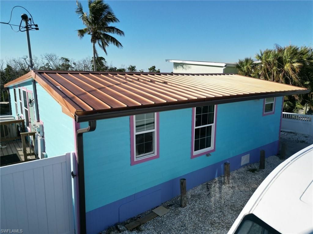 4874 Pine Island Rd Nw, Matlacha, FL 33993 Photo