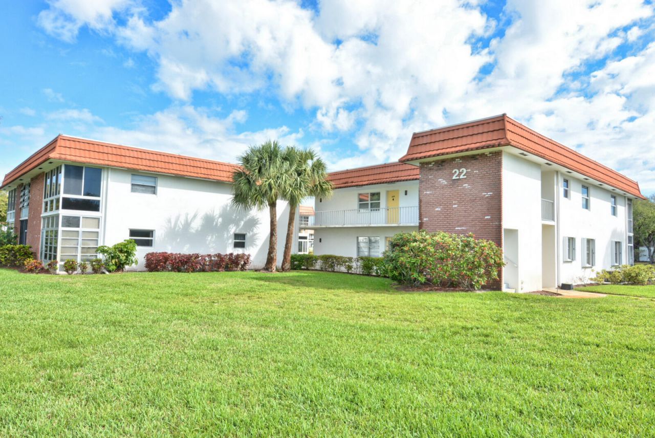 1225 NW 21st Street, Unit 2203, Stuart, FL 34994 Photo