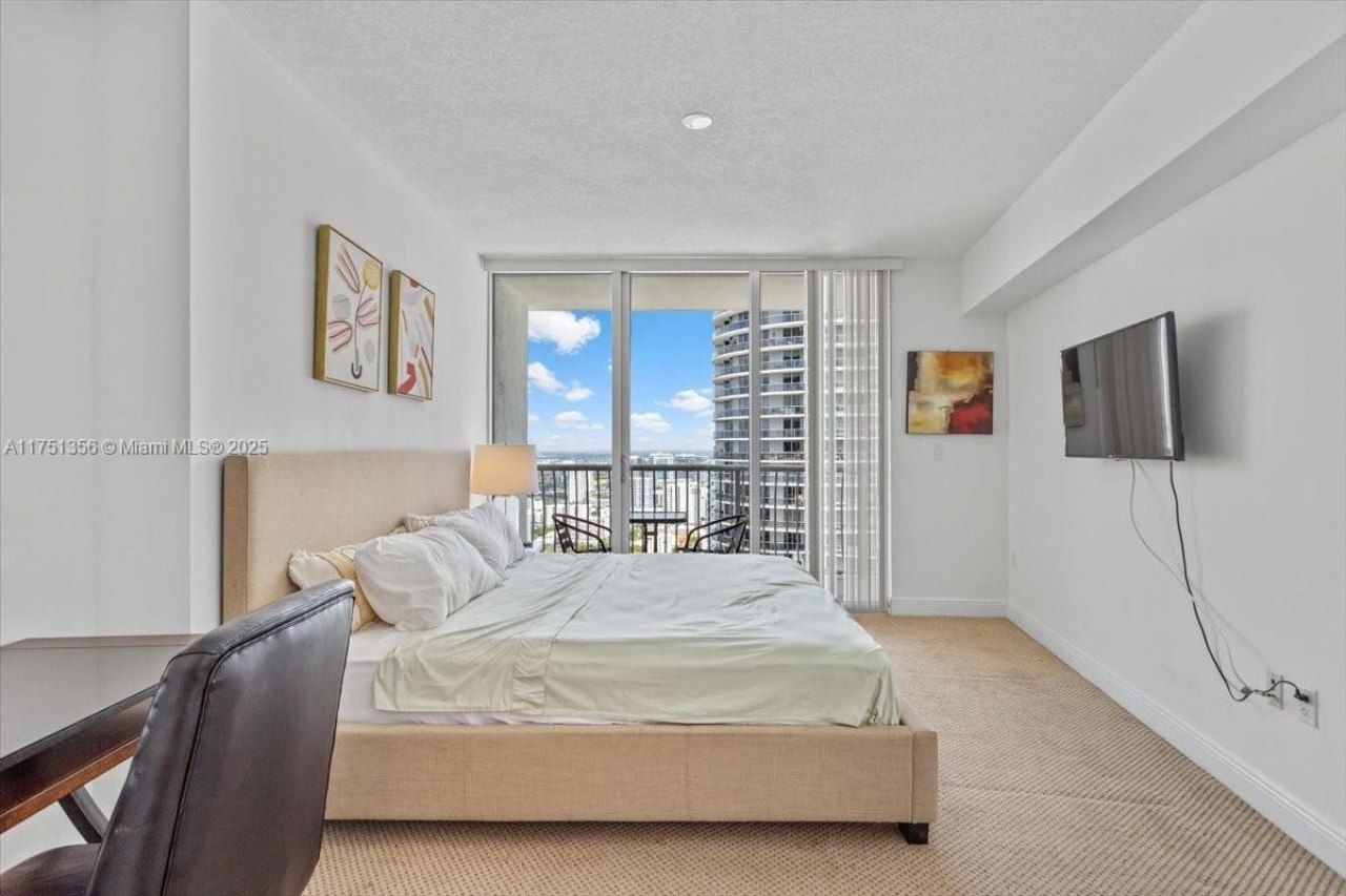 1750 N Bayshore Dr, Unit 4809, Miami, FL 33132 Photo