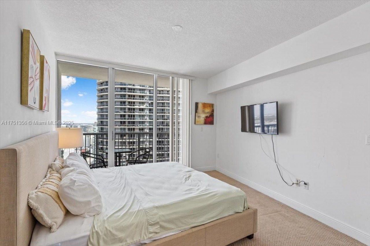 1750 N Bayshore Dr, Unit 4809, Miami, FL 33132 Photo