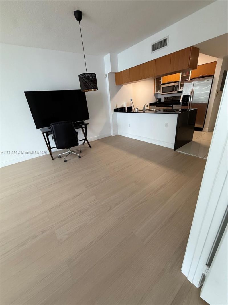 1750 N Bayshore Dr, Unit 4809, Miami, FL 33132 Photo