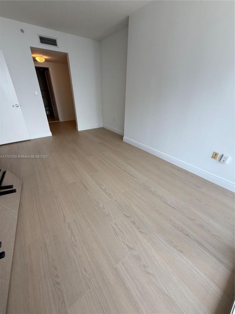 1750 N Bayshore Dr, Unit 4809, Miami, FL 33132 Photo