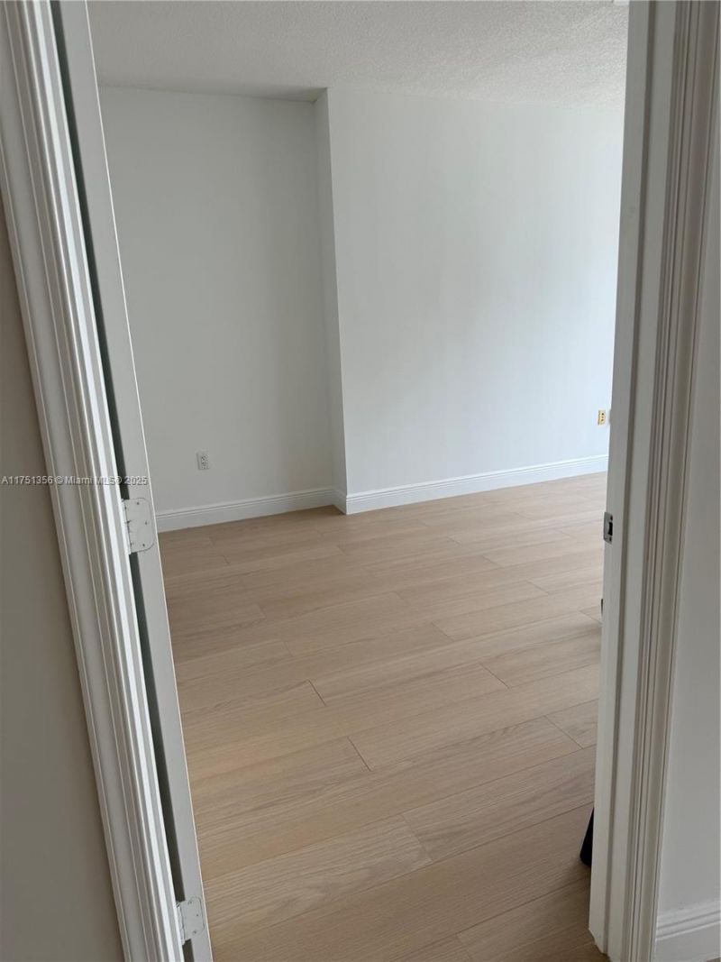 1750 N Bayshore Dr, Unit 4809, Miami, FL 33132 Photo