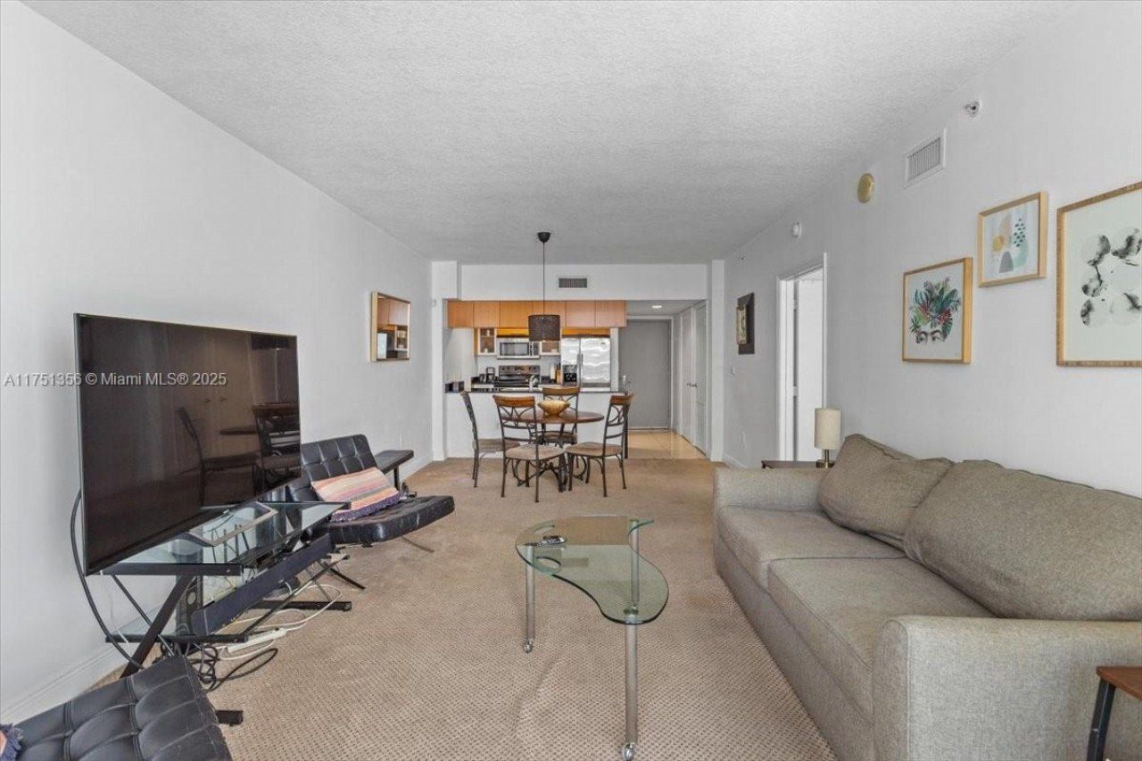 1750 N Bayshore Dr, Unit 4809, Miami, FL 33132 Photo