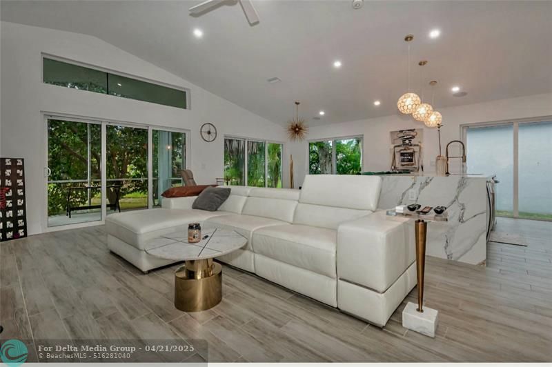 1508 SW 149th Avenue, Pembroke Pines, FL 33027 Photo