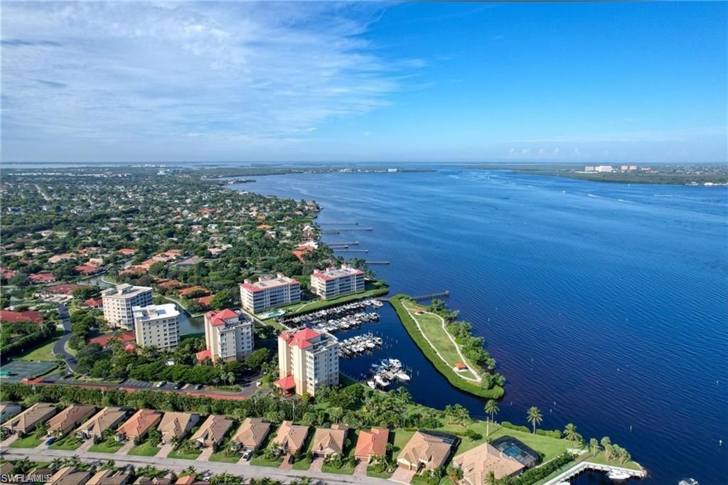 14500 Laguna Dr, Fort Myers, FL 33908 Photo