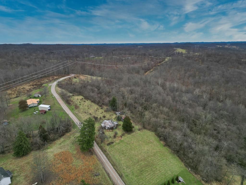 721/724 Cramblett Hill Rd, Friendly, WV 26146 Main Photo