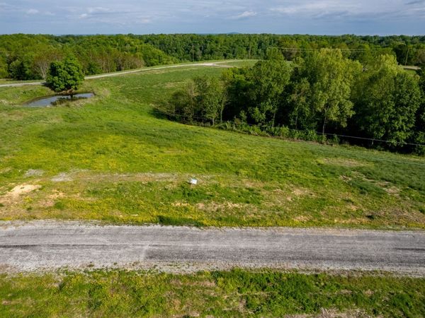 41 Eli, Baxter, TN 38544