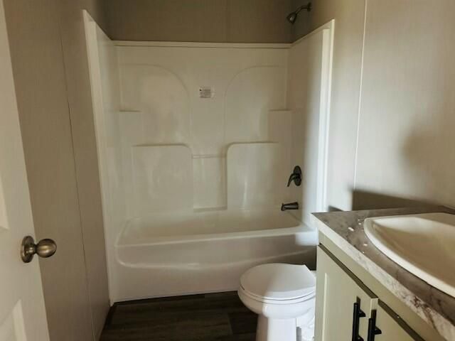 472 Rosemary Street Photo 11