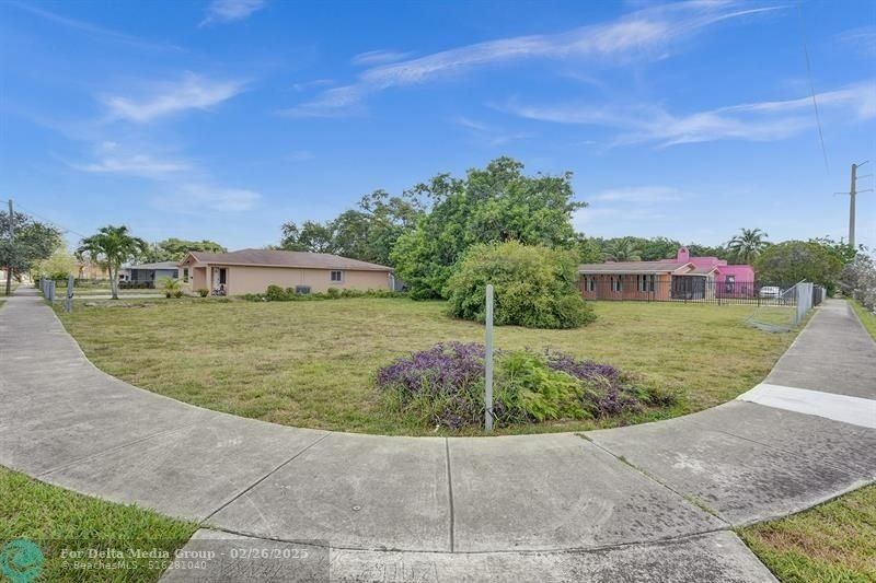 1895 NW 58th Street, Miami, FL 33142 Photo