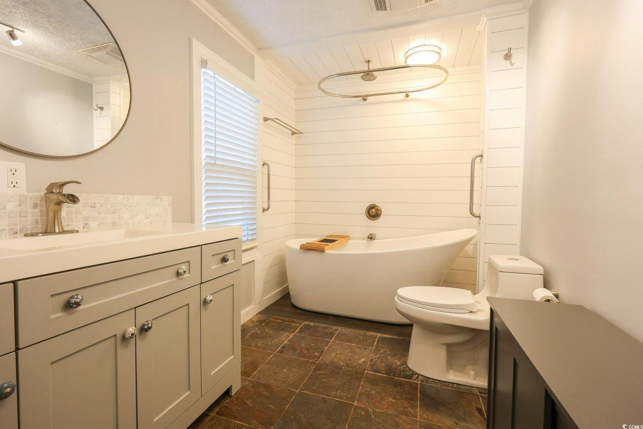 1841 Jasper St. Photo 10