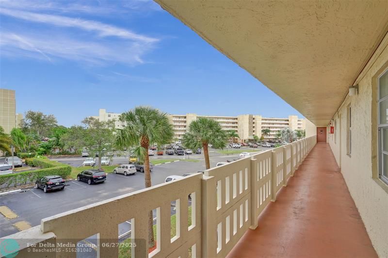 131 SE 3rd Ave, Unit 304, Dania Beach, FL 33004 Photo