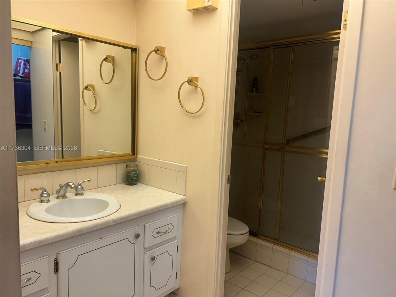 300 Diplomat Pkwy, Unit 310, Hallandale Beach, FL 33009 Photo