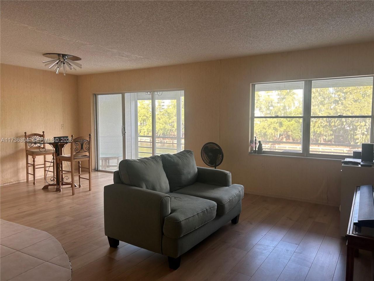 300 Diplomat Pkwy, Unit 310, Hallandale Beach, FL 33009 Photo