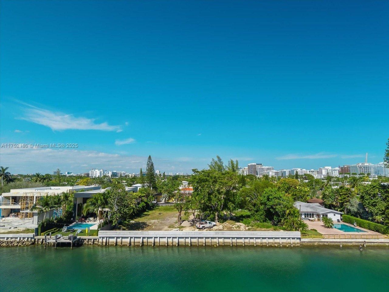 700 88th St, Surfside, FL 33154 Photo