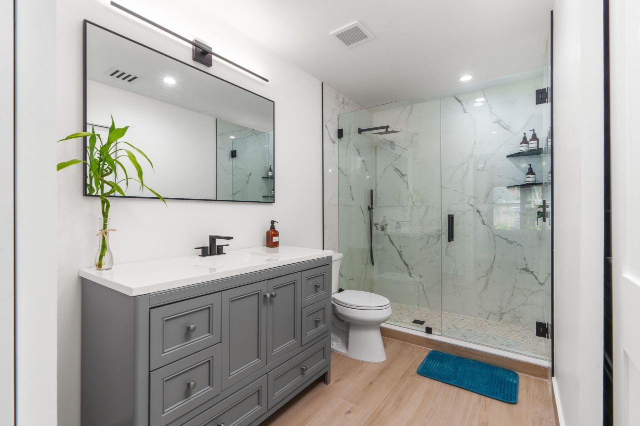 303/305 De Carie Street, Delray Beach, FL 33444 Photo