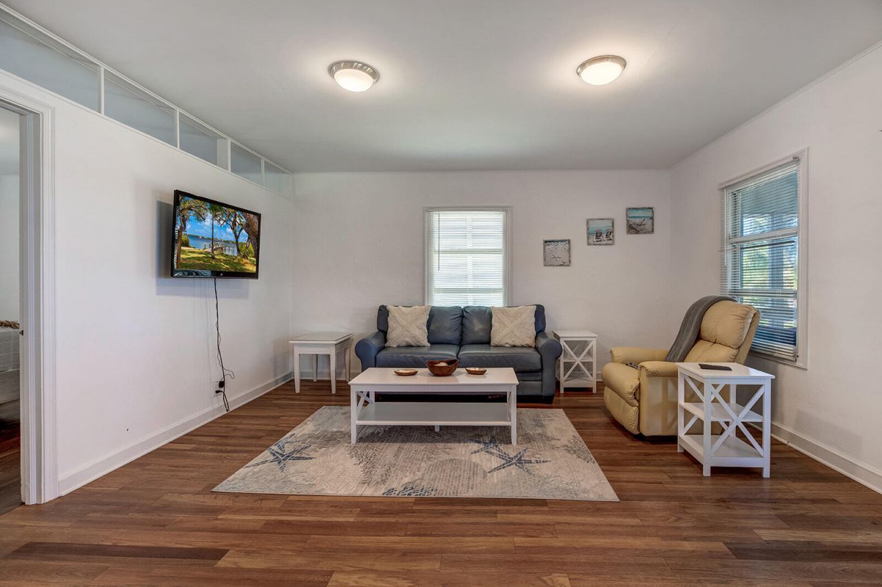 184 Harborview Drive, Tavernier, FL 33070 Photo