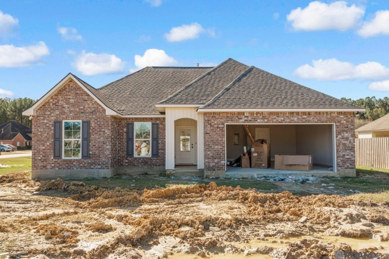 12816 Ruby Lake Dr, Walker, LA 70785 Main Photo