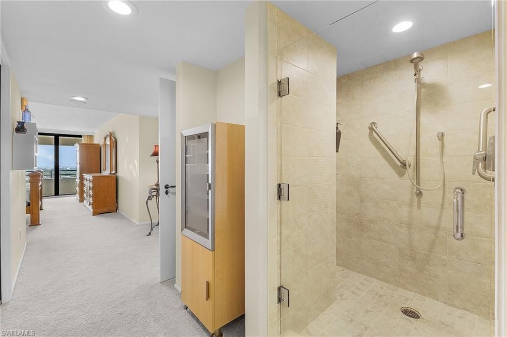 5260 S Landings Dr, Unit 1603, Fort Myers, FL 33919 Photo